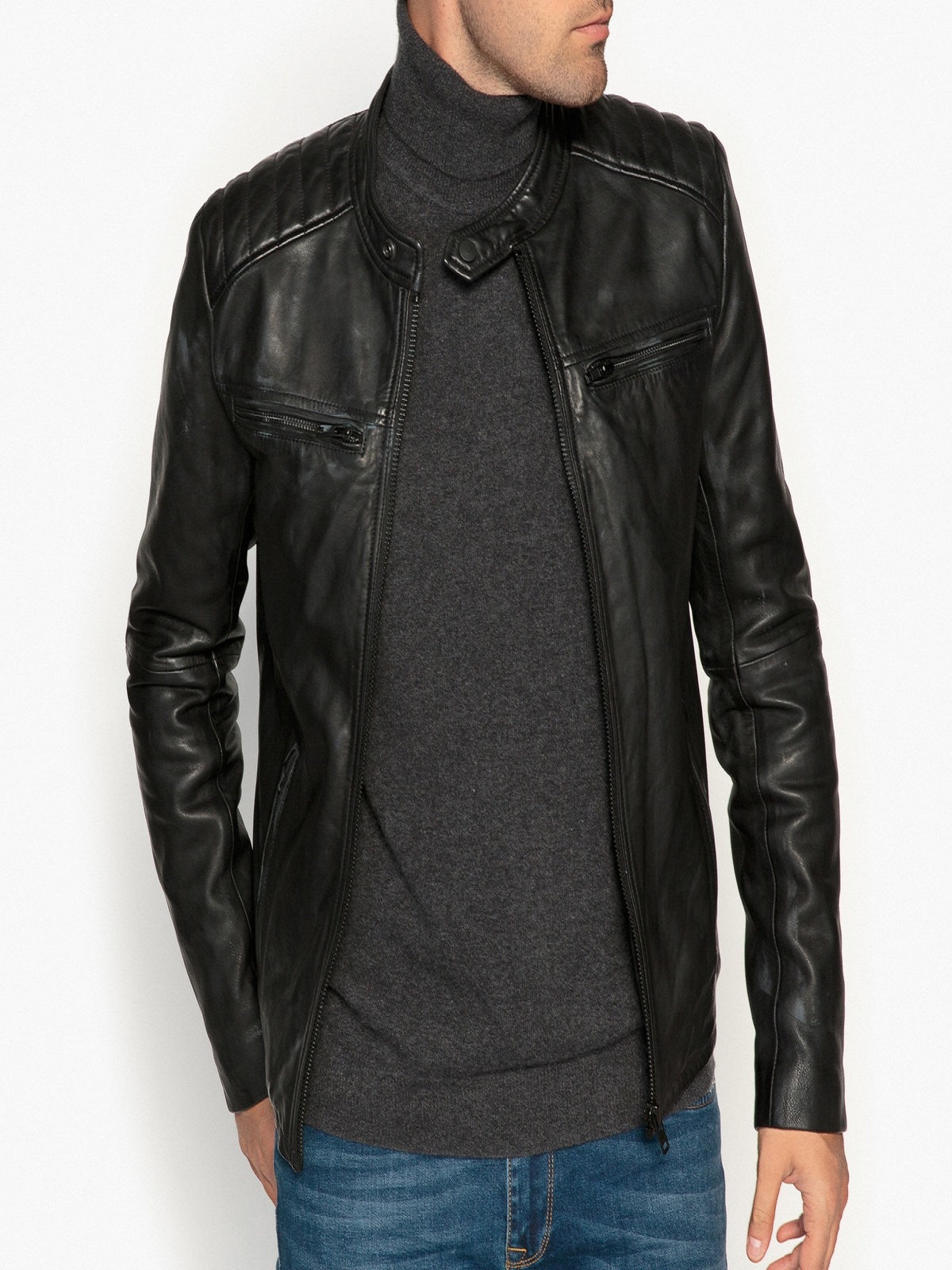 1-2-9.jpg Travel Leather Jacket For Men - Image 1