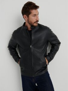 Trendy Black Jacket For Men - Mauve Tree - Image 3
