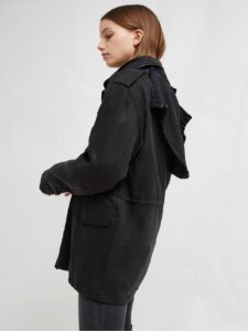 Women Black Cotton Utility Jacket - Image 4