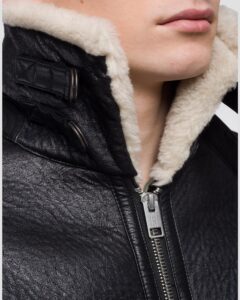 Men Classic B3 Shearling Jacket - Image 4