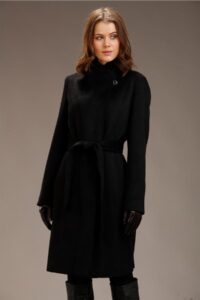 Luxurious Black Trench Wool Coat For Women - Image 2