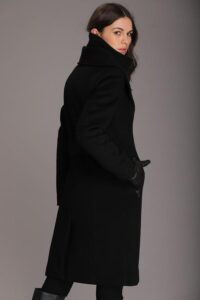 Black Wool Blended Winter Coat For Women - Image 3