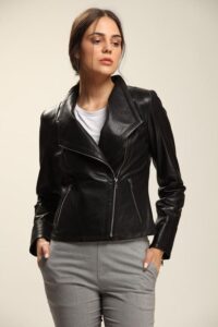 Absolute Black Lambskin Leather Jacket For Women - Image 2