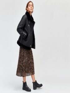 Women Oversized Black Leather Jacket - Image 3