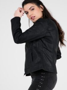 Elegant Leather Jacket For Women - Image 4